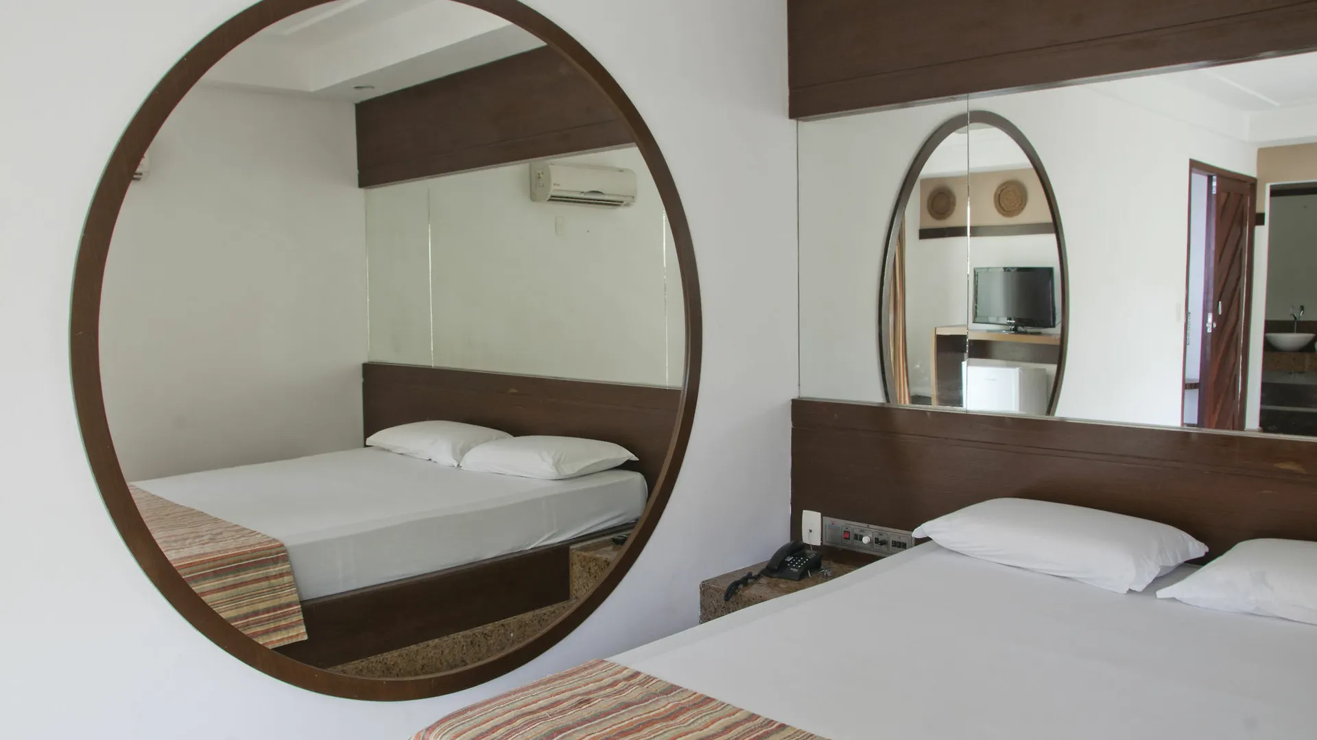 New Dhunas Motel (Adults Only) 나탈