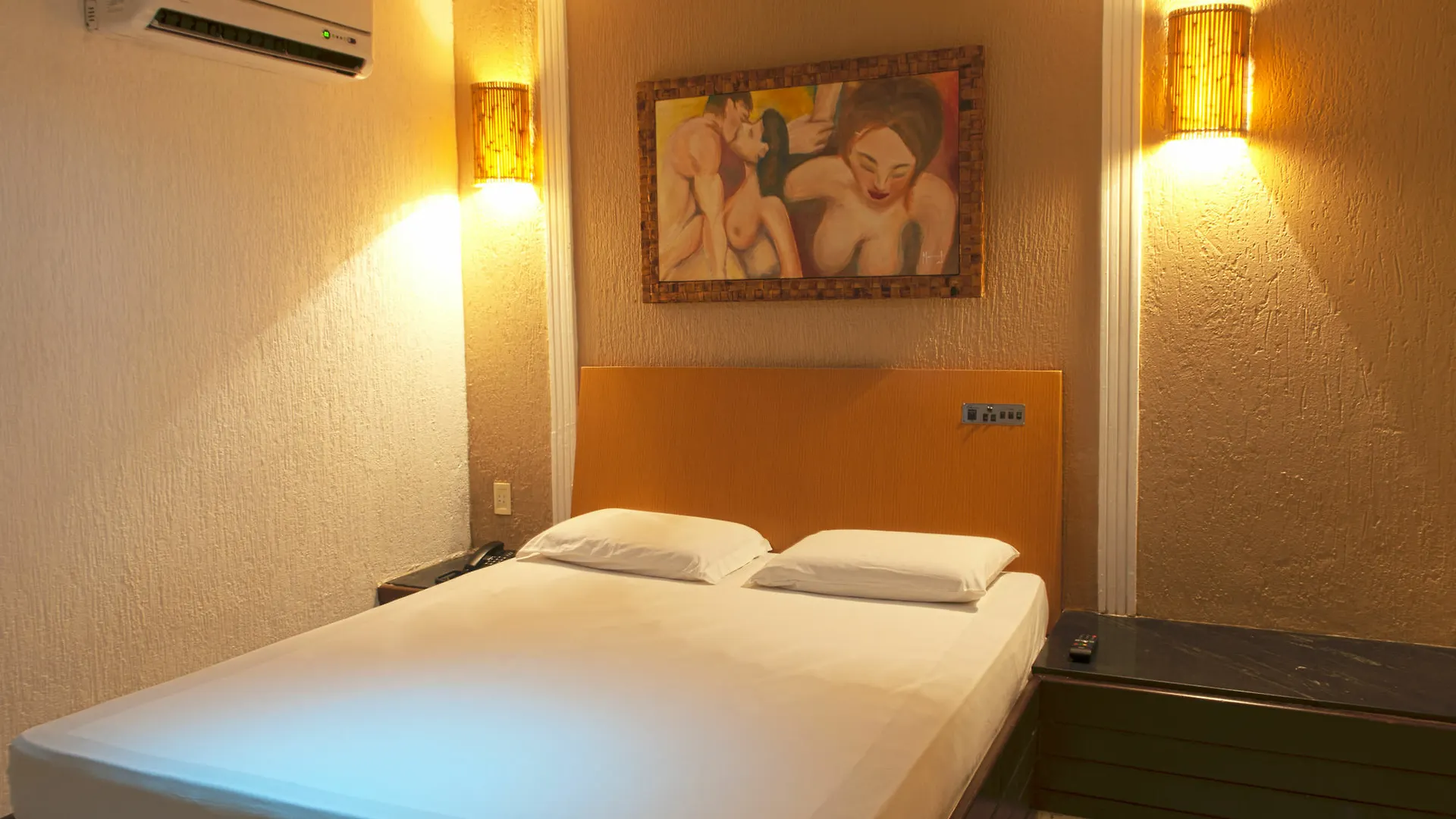 New Dhunas Motel (Adults Only) 나탈